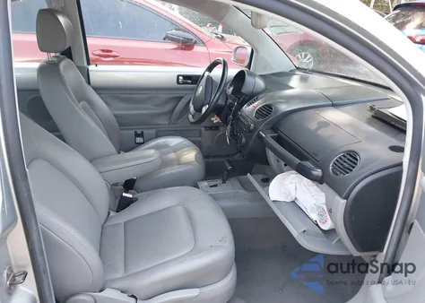 2007 Volkswagen New Beetle 2.5 z USA, uszkodzony, nr VIN 3VWSW31C17M505891